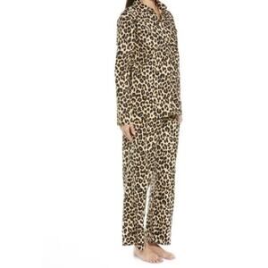 NORDSTROM Pajamas Leopard Print Tan Shore 2 PIECE TOP PANTS SIZE Medium NWT
